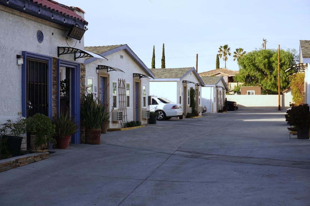 Route 66 Motel - Rialto Εξωτερικό φωτογραφία